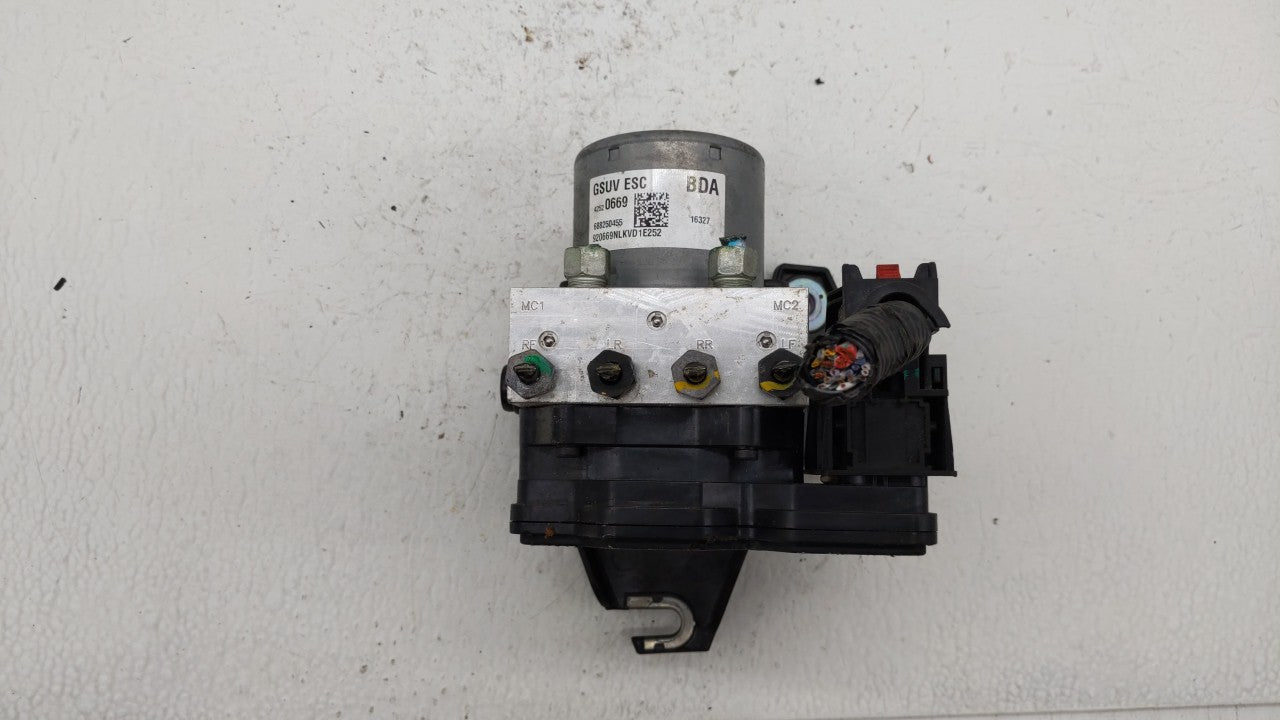 2017-2019 Buick Encore ABS Pump Control Module Replacement P/N:42643519 42520669, 42563014 Fits Fits 2017 2018 2019 OEM Used