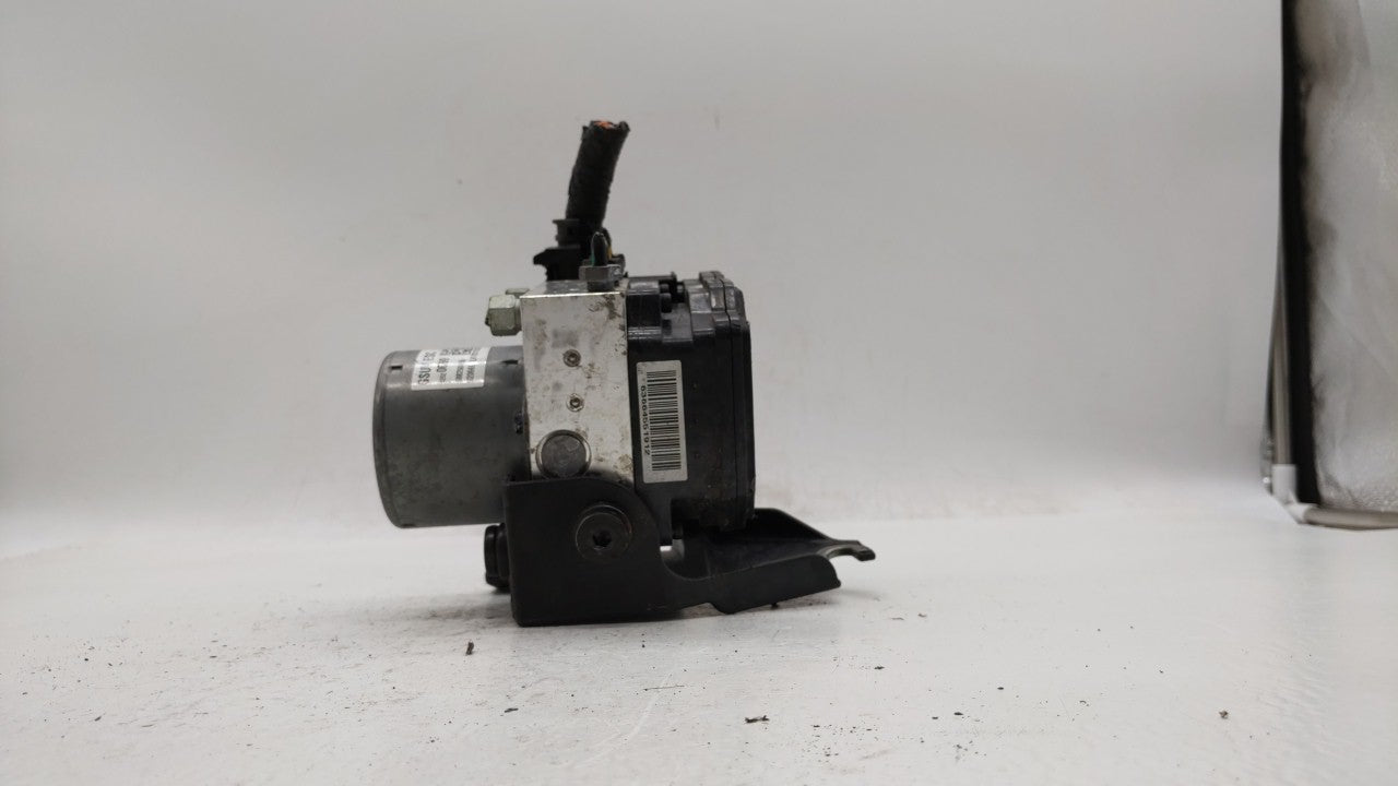 2017-2019 Buick Encore ABS Pump Control Module Replacement P/N:42643519 42520669, 42563014 Fits Fits 2017 2018 2019 OEM Used