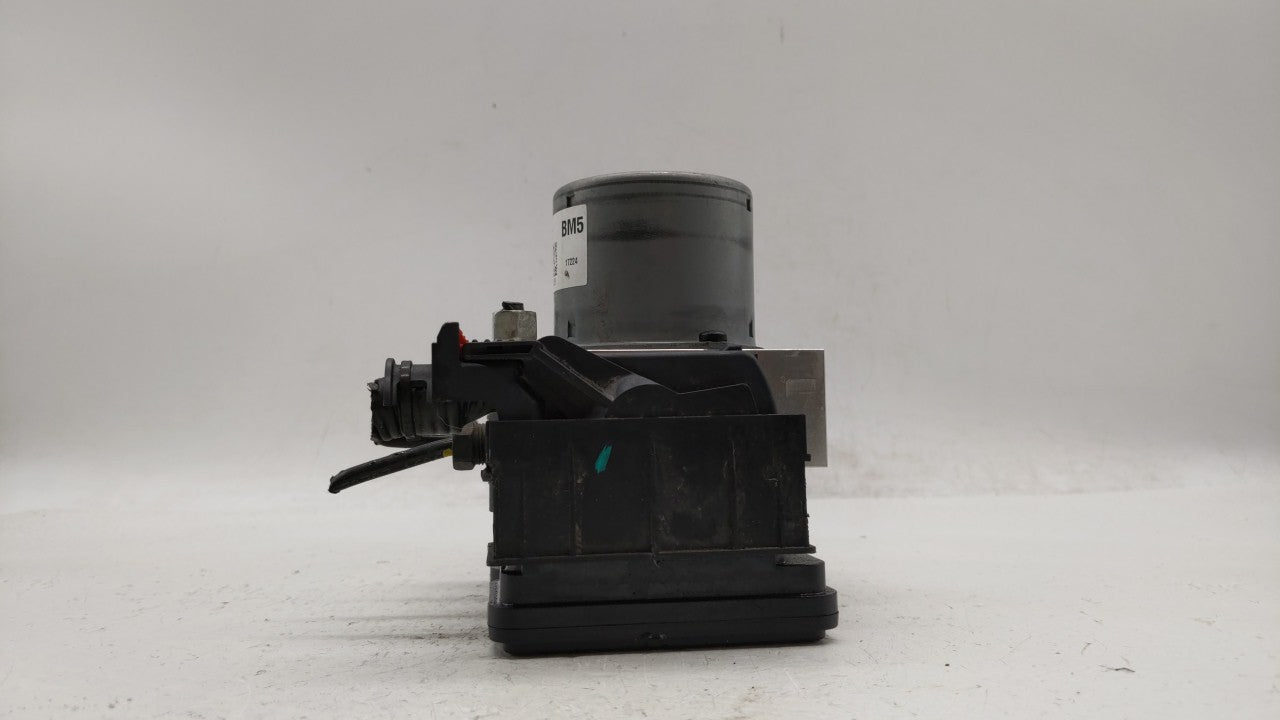 2017-2019 Buick Encore ABS Pump Control Module Replacement P/N:42643519 42520669, 42563014 Fits Fits 2017 2018 2019 OEM Used