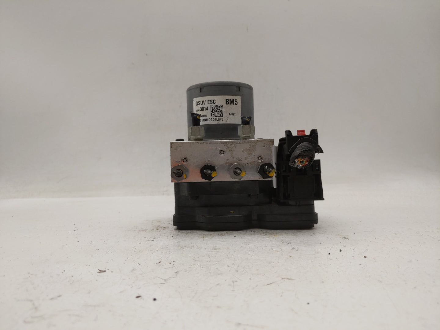 2017-2019 Buick Encore ABS Pump Control Module Replacement P/N:42643519 42520669, 42563014 Fits Fits 2017 2018 2019 OEM Used