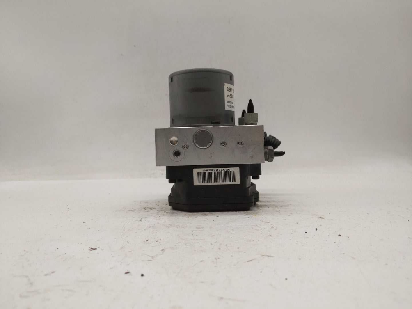 2017-2019 Buick Encore ABS Pump Control Module Replacement P/N:42643519 42520669, 42563014 Fits Fits 2017 2018 2019 OEM Used