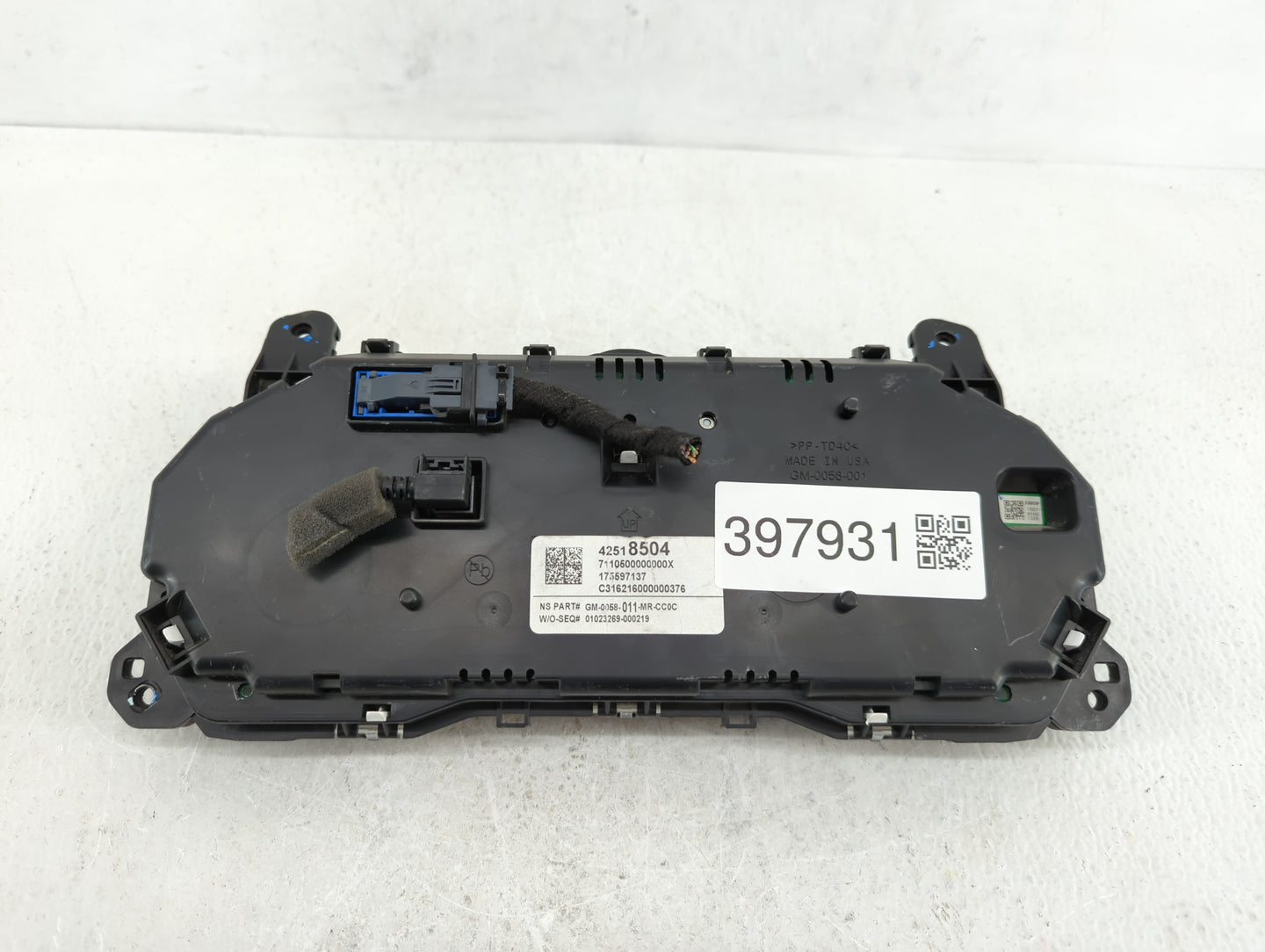 2017 Buick Encore Instrument Cluster Speedometer Gauges P/N:42518504 Fits OEM Used Auto Parts - Oemusedautoparts1.com
