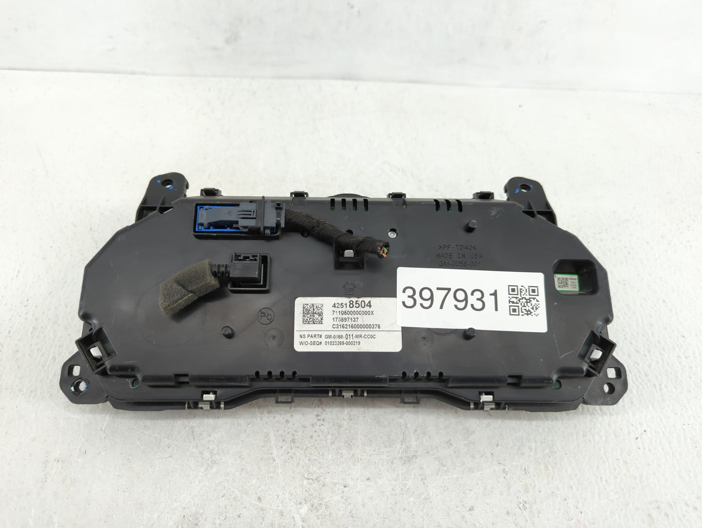 2017 Buick Encore Instrument Cluster Speedometer Gauges P/N:42518504 Fits OEM Used Auto Parts - Oemusedautoparts1.com