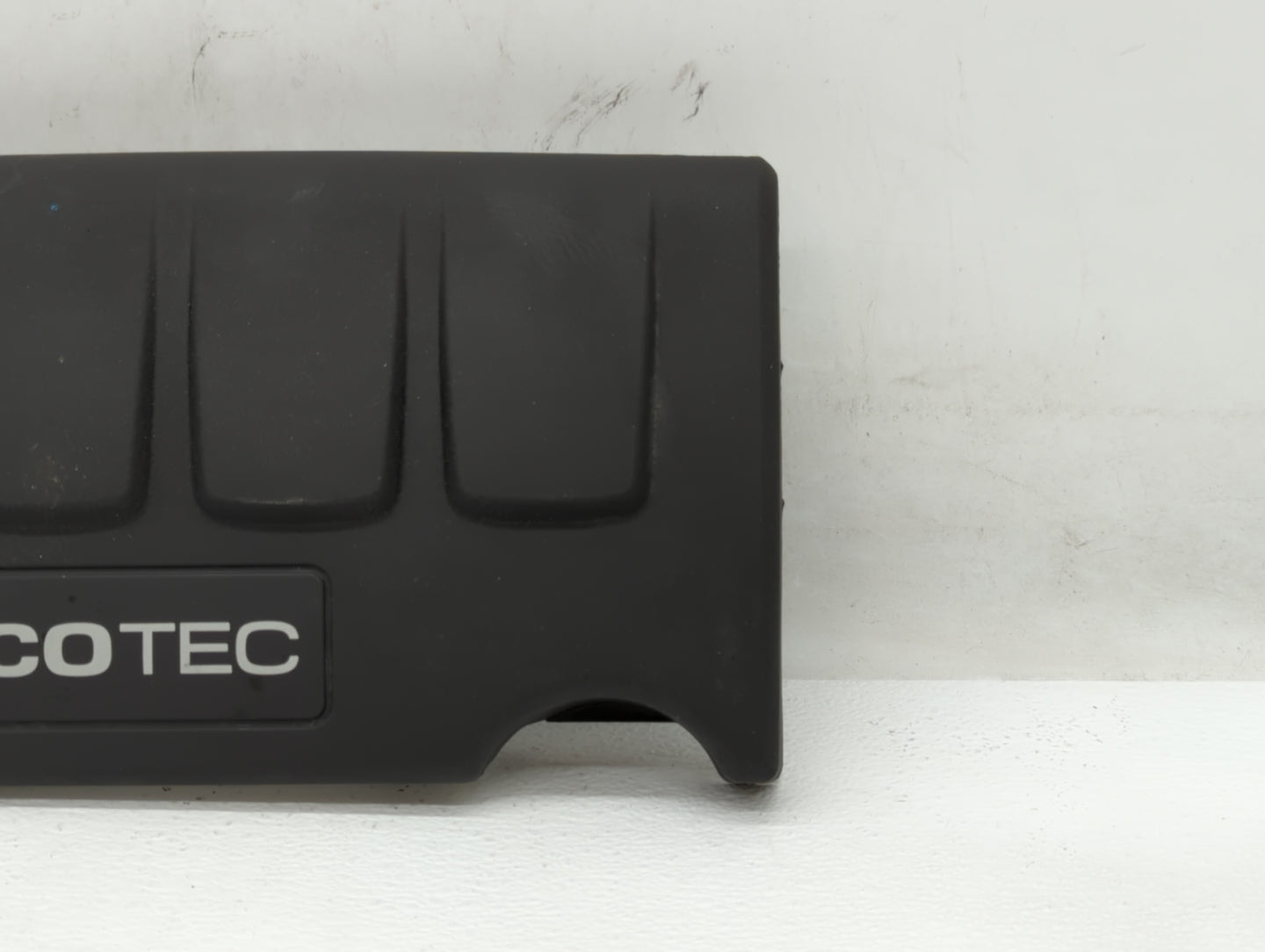 2017 Buick Encore Engine Cover - Oemusedautoparts1.com