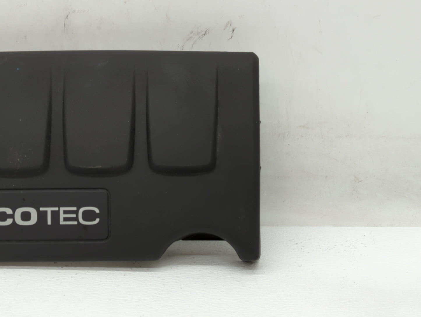 2017 Buick Encore Engine Cover - Oemusedautoparts1.com