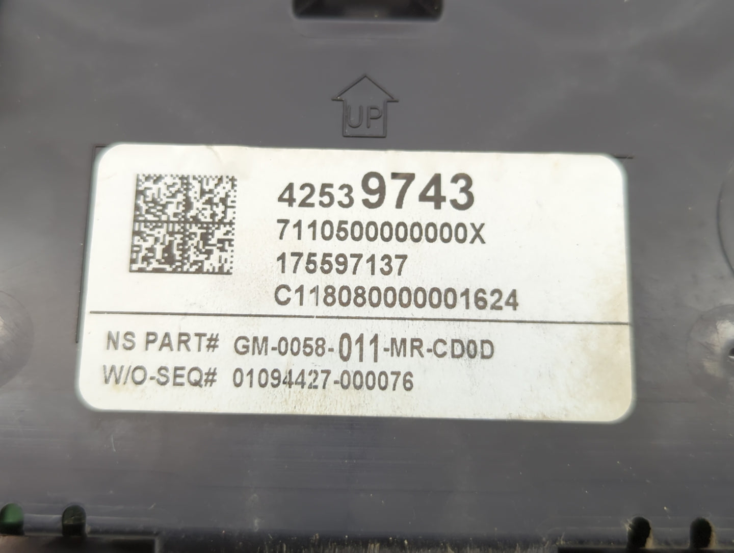 2017 Buick Encore Instrument Cluster Speedometer Gauges P/N:42539743 Fits OEM Used Auto Parts - Oemusedautoparts1.com