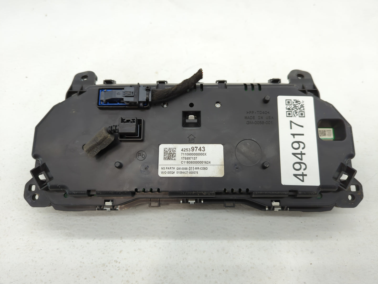 2017 Buick Encore Instrument Cluster Speedometer Gauges P/N:42539743 Fits OEM Used Auto Parts - Oemusedautoparts1.com