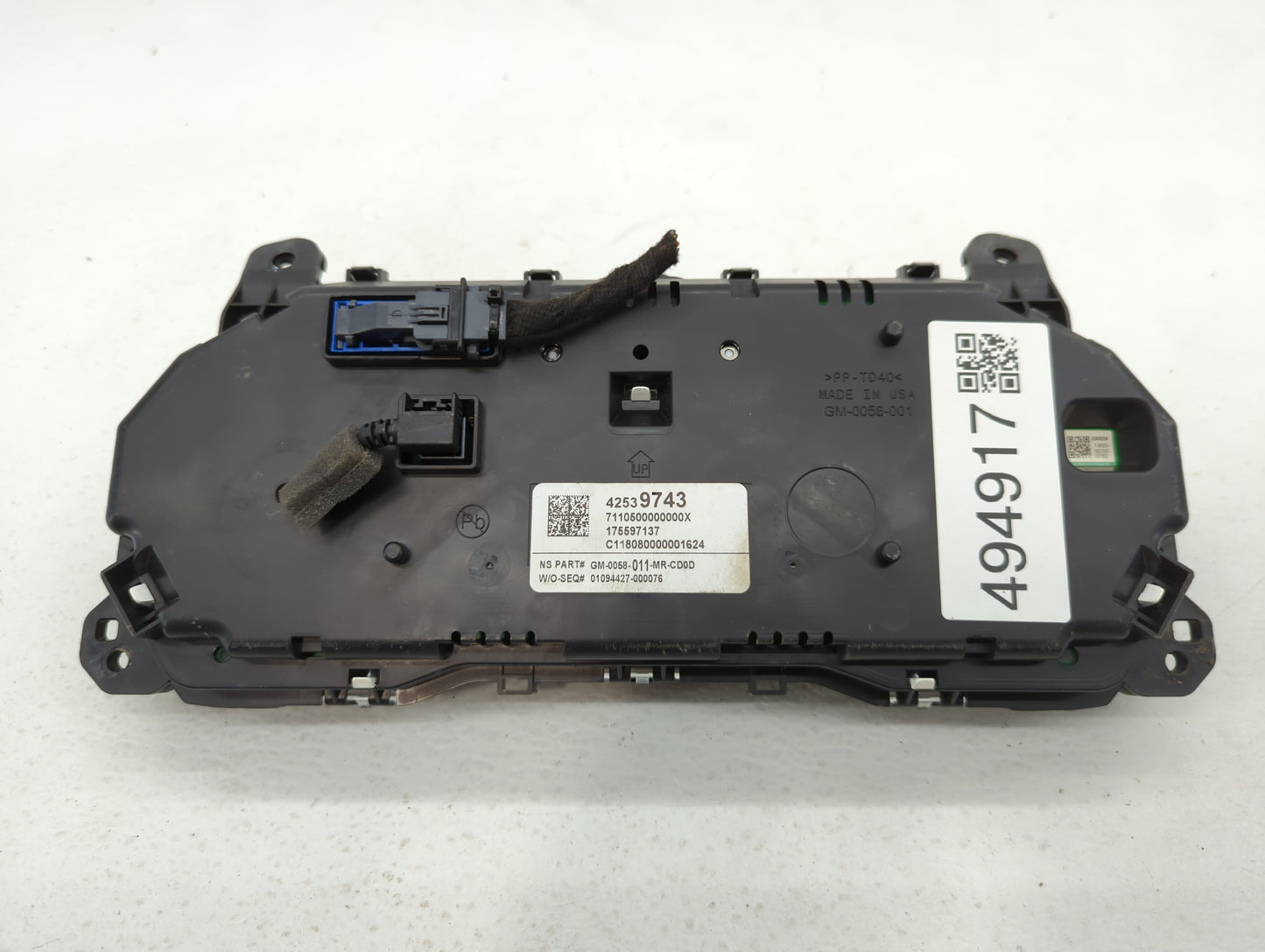 2017 Buick Encore Instrument Cluster Speedometer Gauges P/N:42539743 Fits OEM Used Auto Parts - Oemusedautoparts1.com