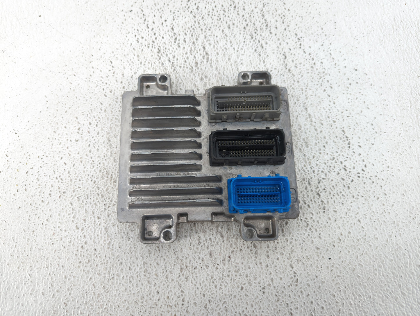 2017-2021 Buick Encore PCM Engine Control Computer ECU ECM PCU OEM P/N:12668986 12679097 Fits Fits 2017 2018 2019 2020 2021 