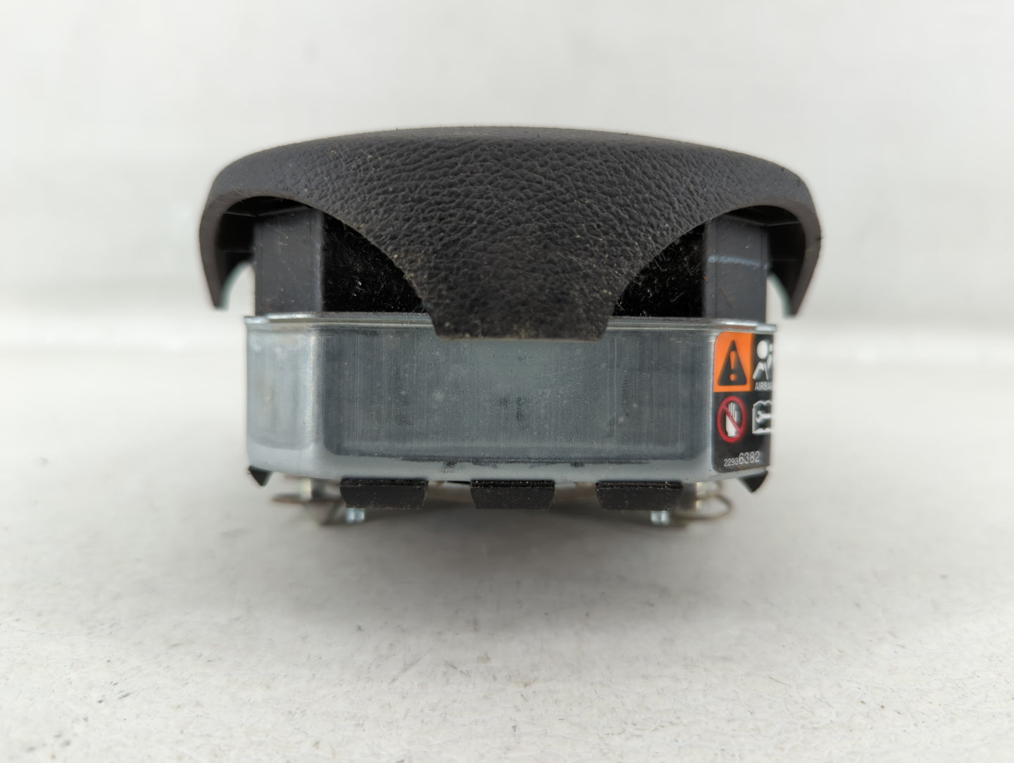 2013-2020 Buick Encore Air Bag Driver Left Steering Wheel Mounted P/N:4AF 3XC 3E DKM Fits OEM Used Auto Parts - Oemusedautop
