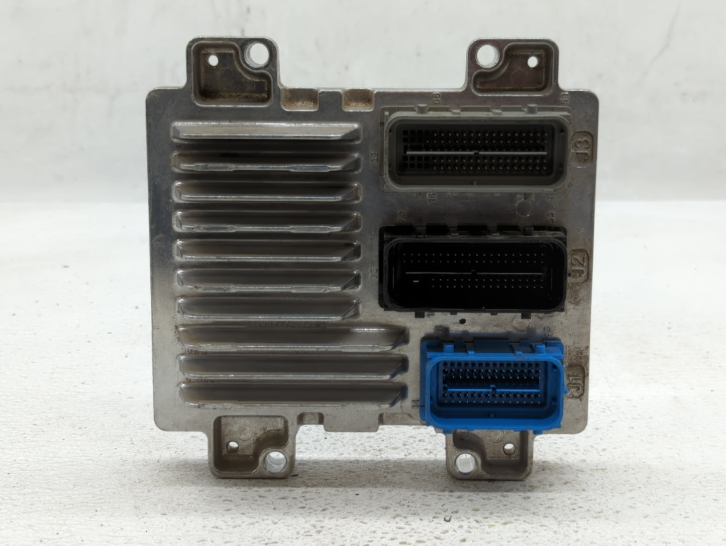 2017-2021 Buick Encore PCM Engine Control Computer ECU ECM PCU OEM P/N:12679097 Fits Fits 2017 2018 2019 2020 2021 OEM Used 