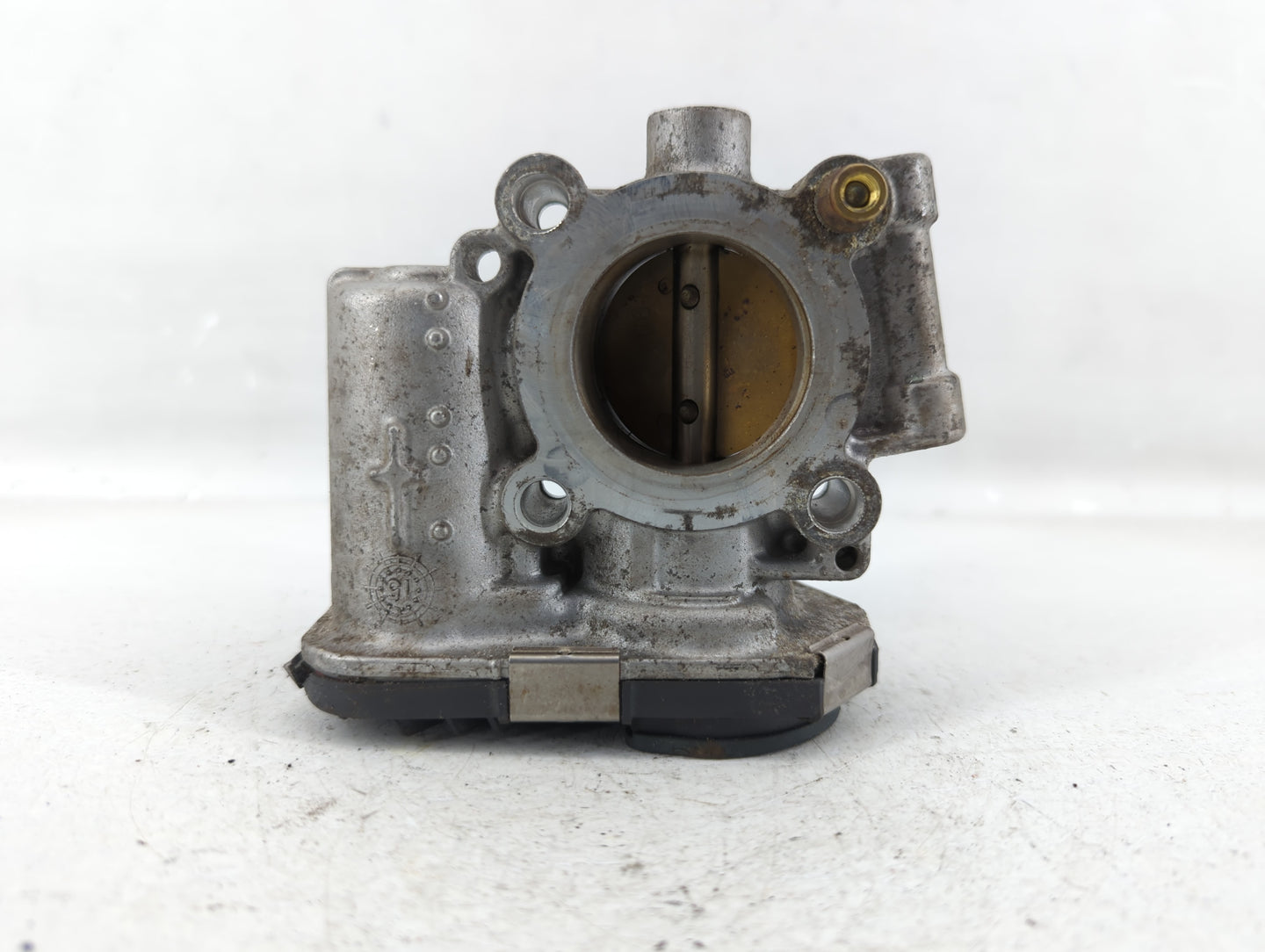 2013-2021 Buick Encore Throttle Body P/N:55565489 Fits Fits 2011 2012 2013 2014 2015 2016 2017 2018 2019 2020 2021 OEM Used 