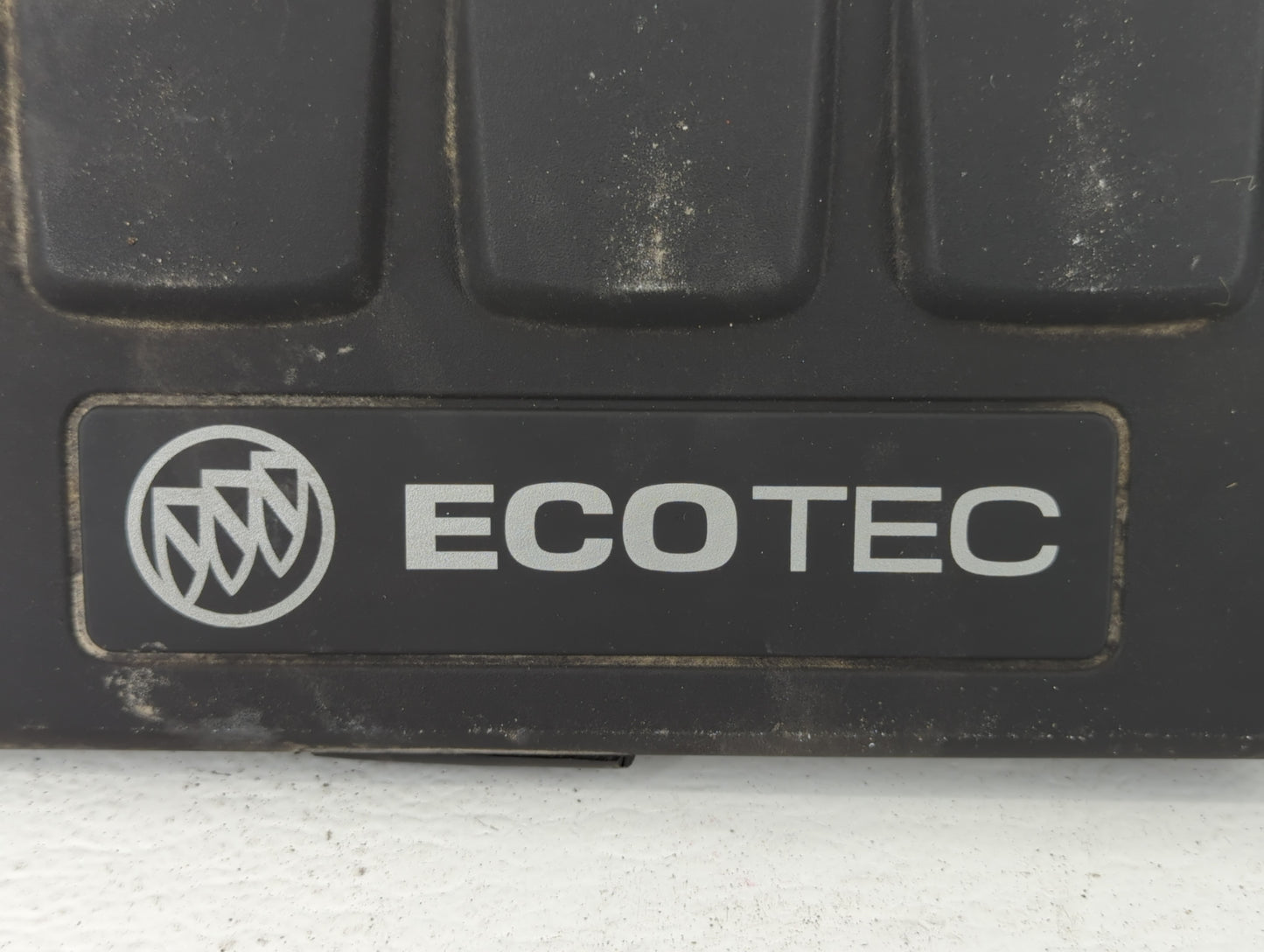 2017 Buick Encore Engine Cover - Oemusedautoparts1.com