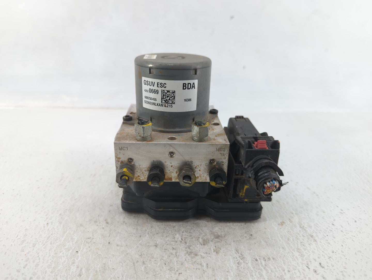 2017-2021 Buick Encore ABS Pump Control Module Replacement P/N:42520669 Fits Fits 2017 2018 2019 2020 2021 OEM Used Auto Par