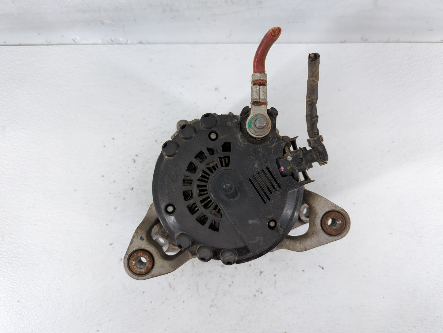 2013-2021 Buick Encore Alternator Replacement Generator Charging Assembly Engine OEM P/N:13597226 Fits OEM Used Auto Parts -