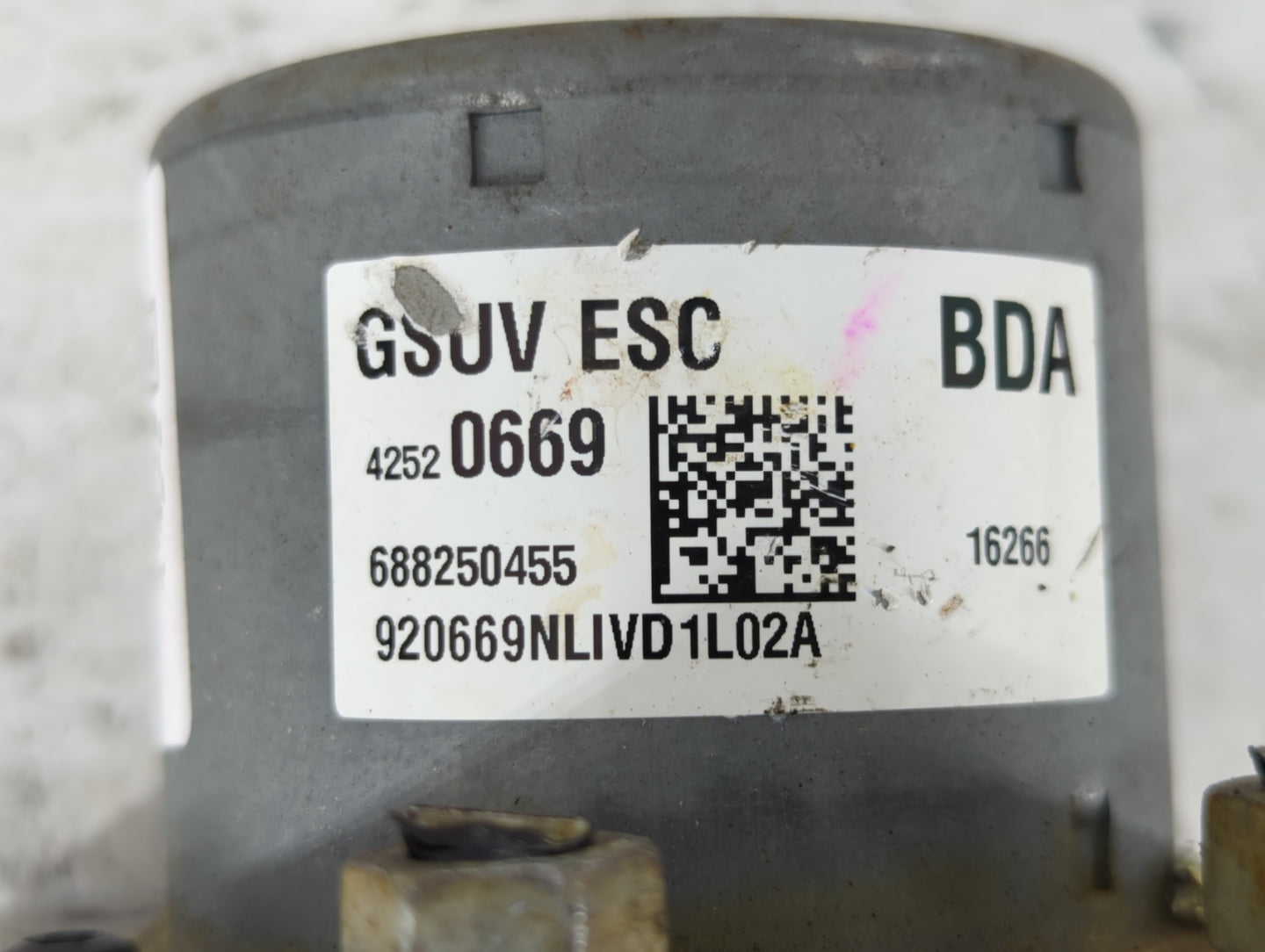 2017-2021 Buick Encore ABS Pump Control Module Replacement P/N:42520669 Fits Fits 2017 2018 2019 2020 2021 OEM Used Auto Par