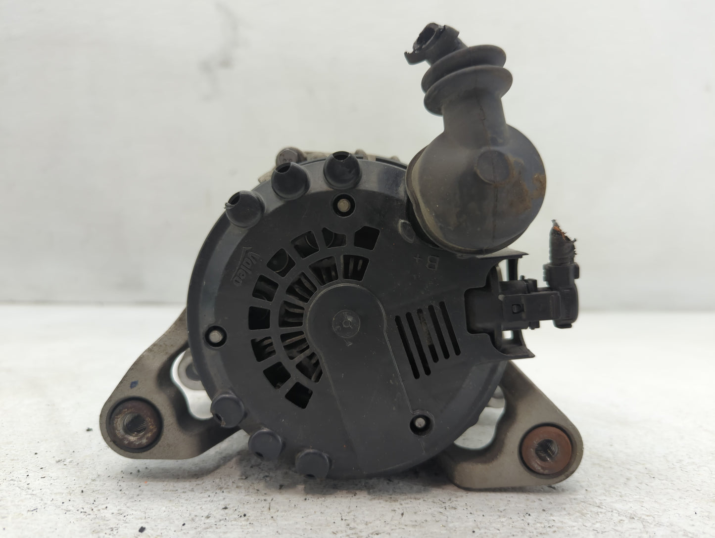 2013-2021 Buick Encore Alternator Replacement Generator Charging Assembly Engine OEM P/N:13597226 Fits OEM Used Auto Parts -