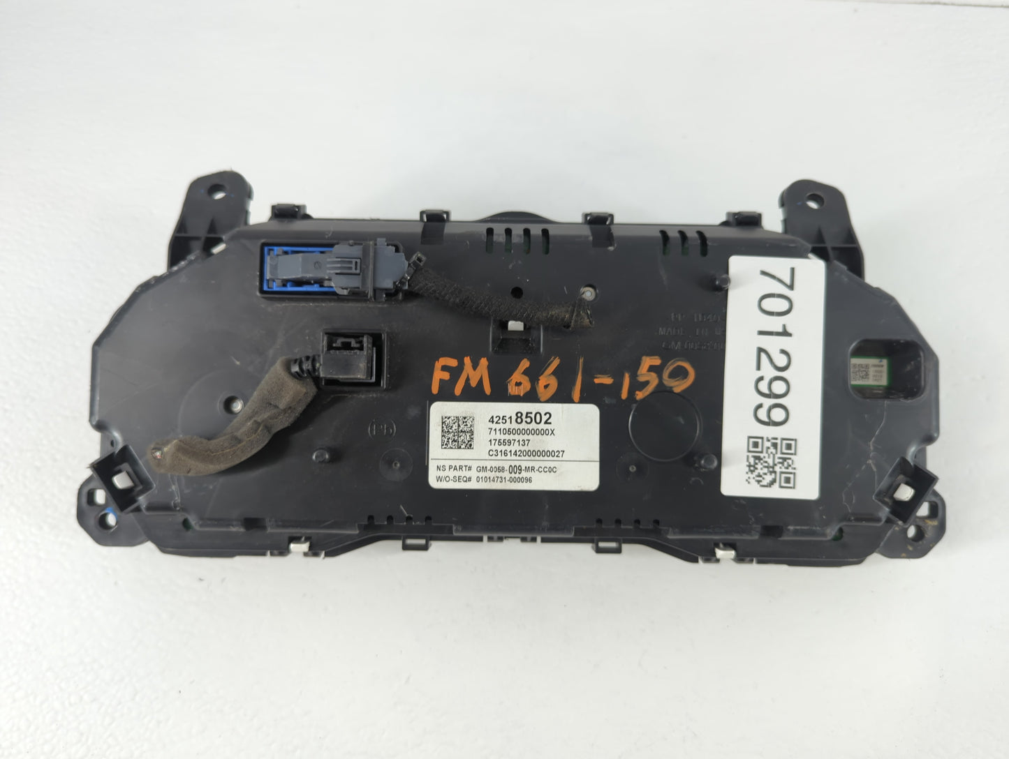 2017 Buick Encore Instrument Cluster Speedometer Gauges P/N:42518502 Fits OEM Used Auto Parts - Oemusedautoparts1.com