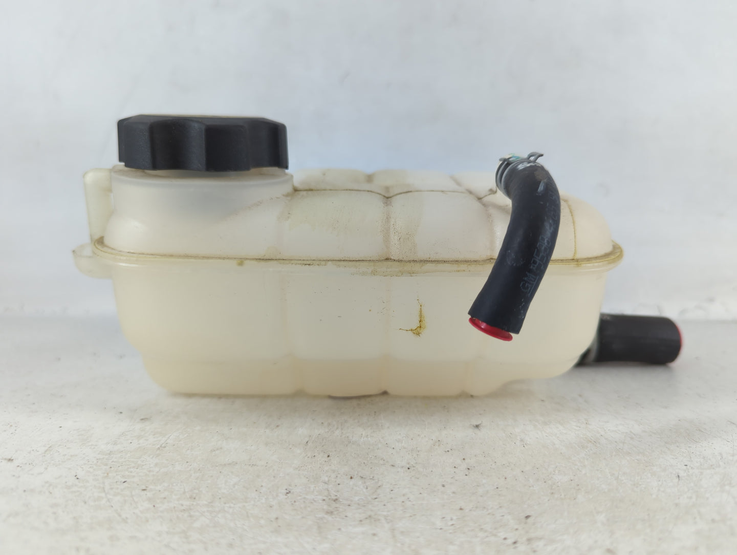 2013-2021 Buick Encore Radiator Coolant Overflow Expansion Tank Bottle - Oemusedautoparts1.com