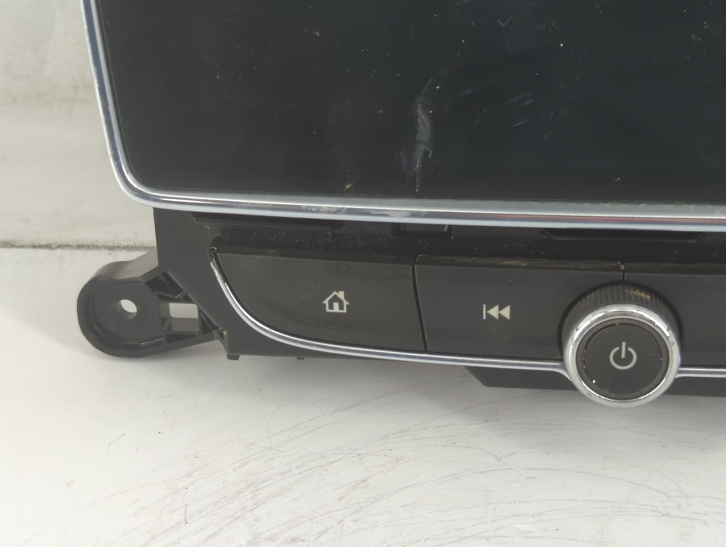 2017-2021 Buick Encore Am Fm Cd Player Radio Receiver - Oemusedautoparts1.com