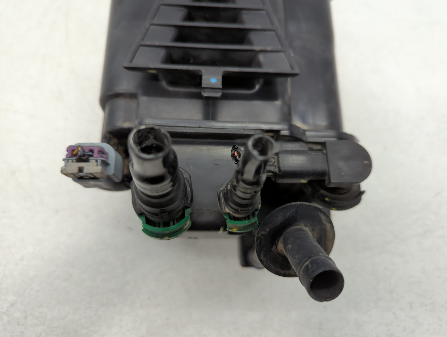 2017 Buick Encore Fuel Vapor Charcoal Canister - Oemusedautoparts1.com