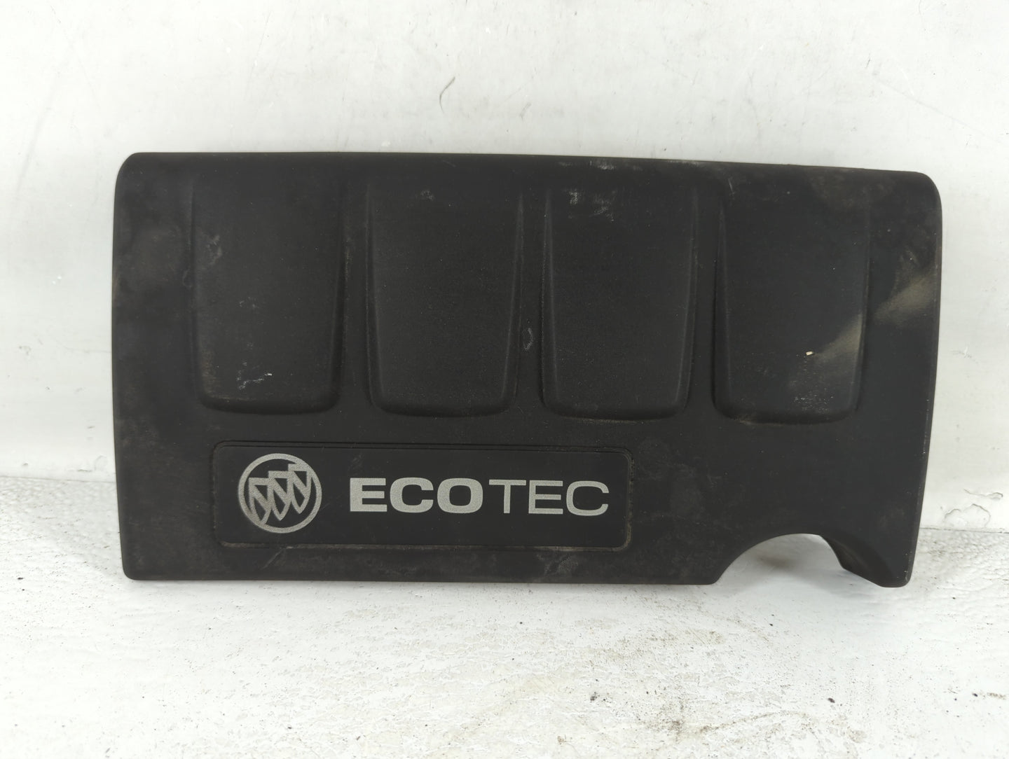 2017 Buick Encore Engine Cover - Oemusedautoparts1.com