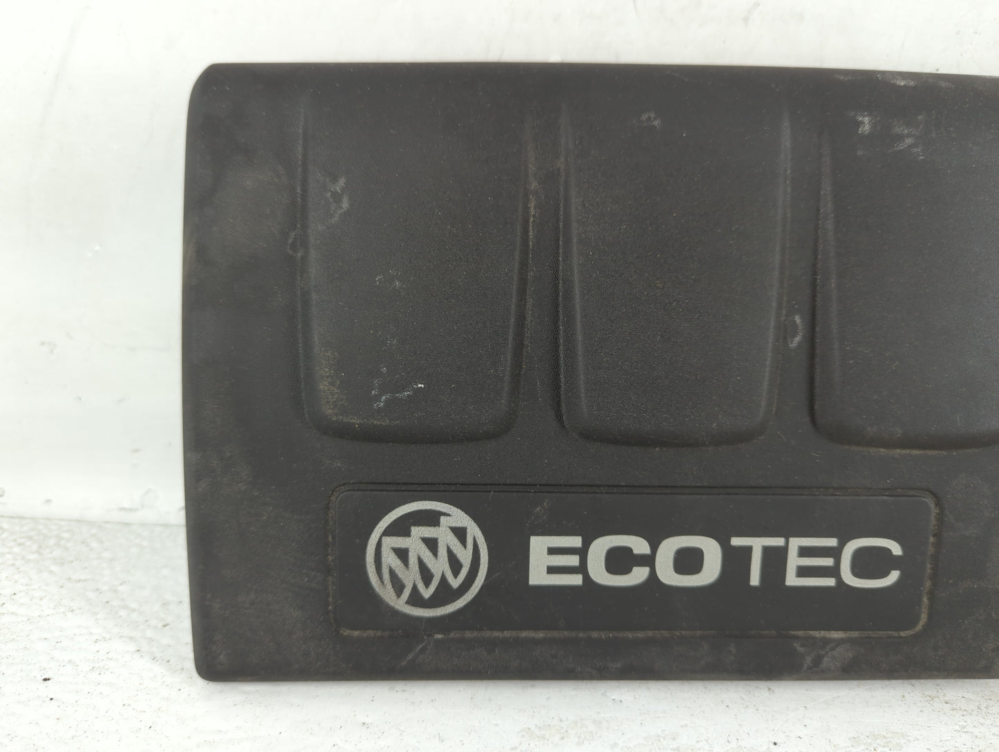 2017 Buick Encore Engine Cover - Oemusedautoparts1.com