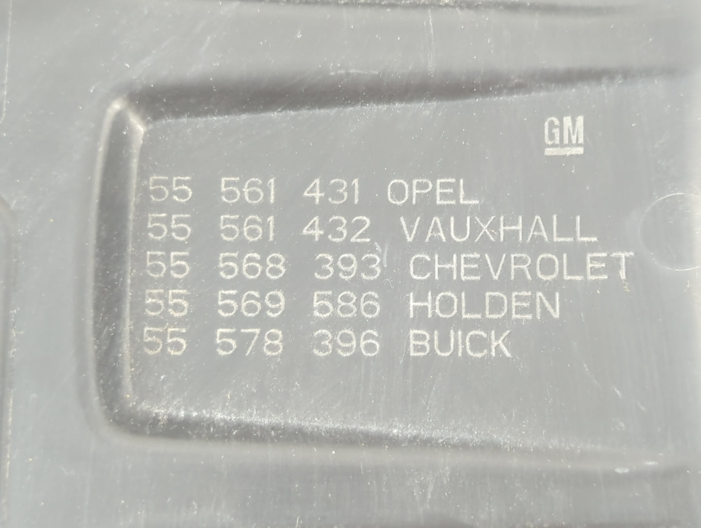 2017 Buick Encore Engine Cover - Oemusedautoparts1.com