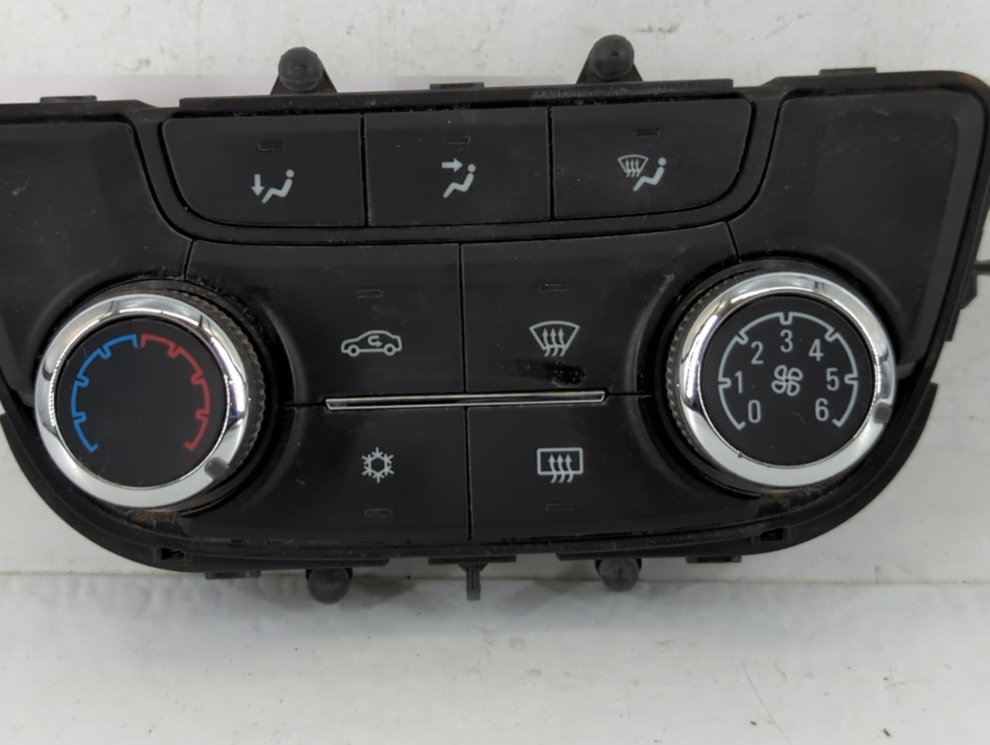 2017-2020 Buick Encore Climate Control Module Temperature AC/Heater Replacement P/N:A2C113498001 39081561 Fits OEM Used Auto
