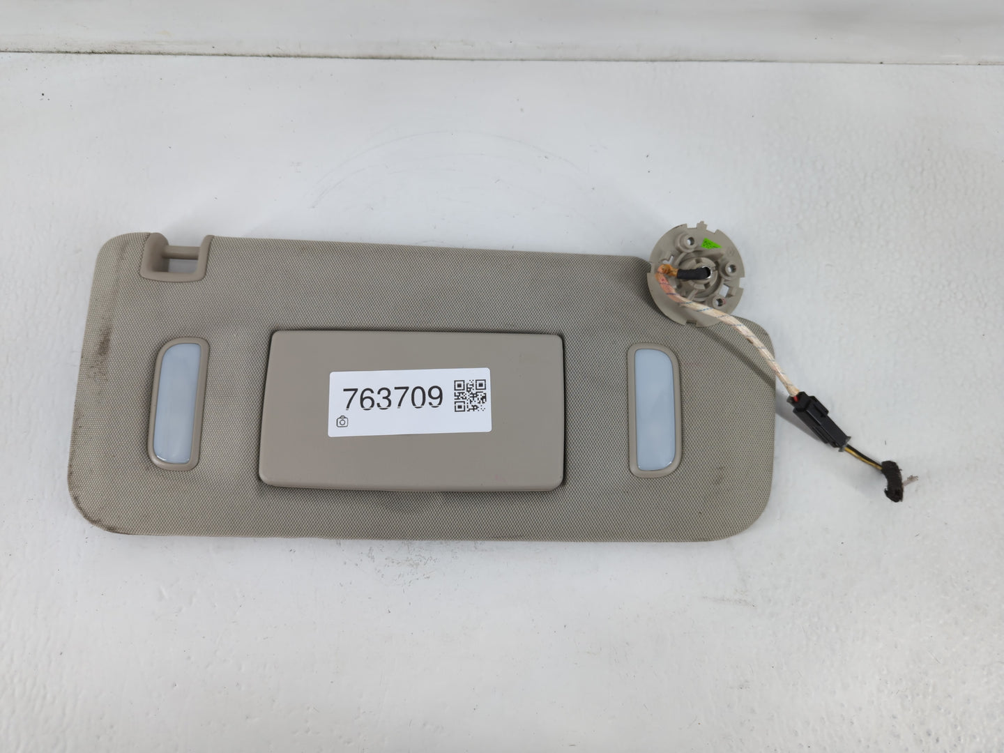 2013-2021 Buick Encore Sun Visor Shade Replacement Passenger Right Mirror Fits Fits 2013 2014 2015 2016 2017 2018 2019 2020 