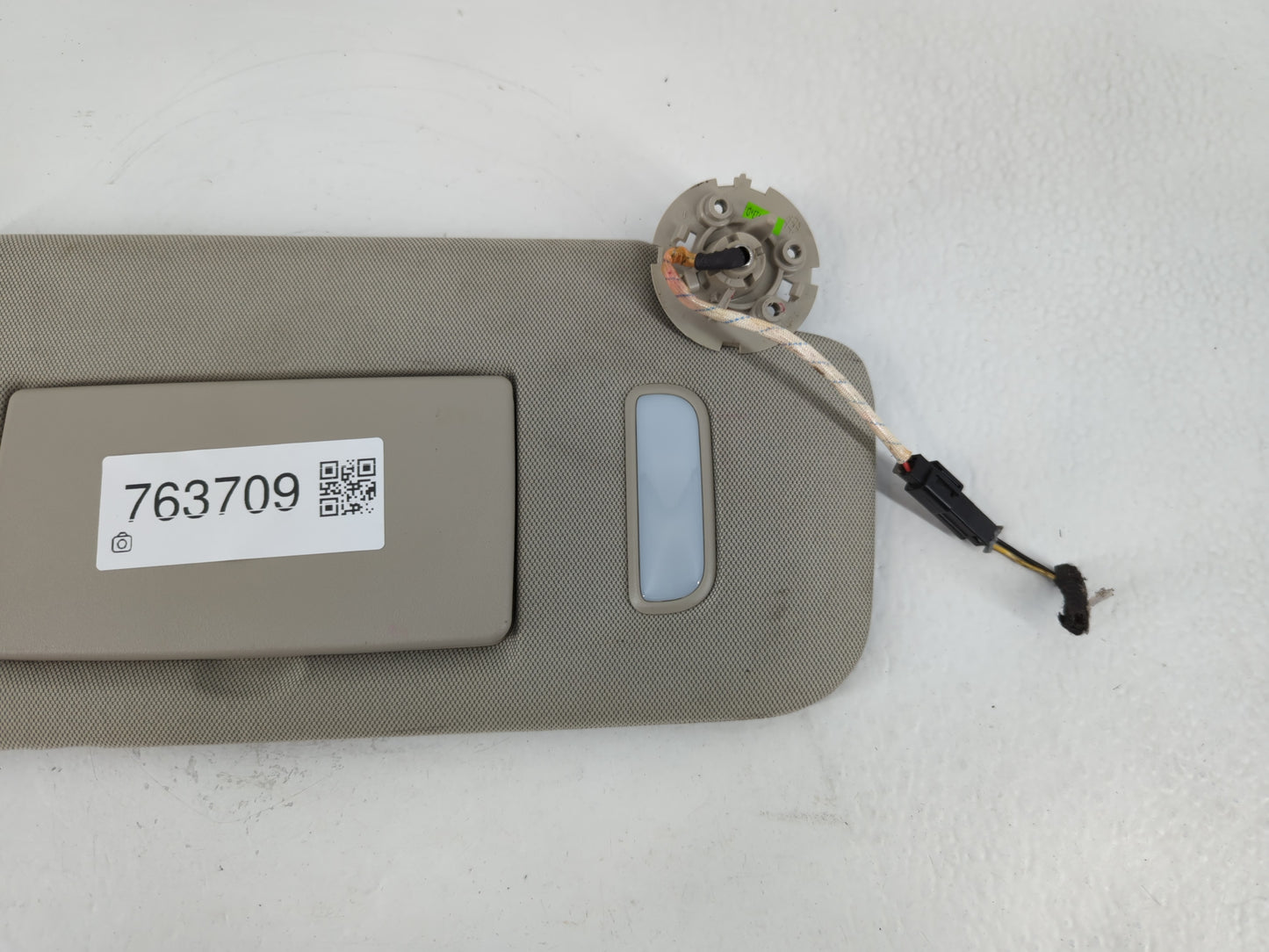 2013-2021 Buick Encore Sun Visor Shade Replacement Passenger Right Mirror Fits Fits 2013 2014 2015 2016 2017 2018 2019 2020 