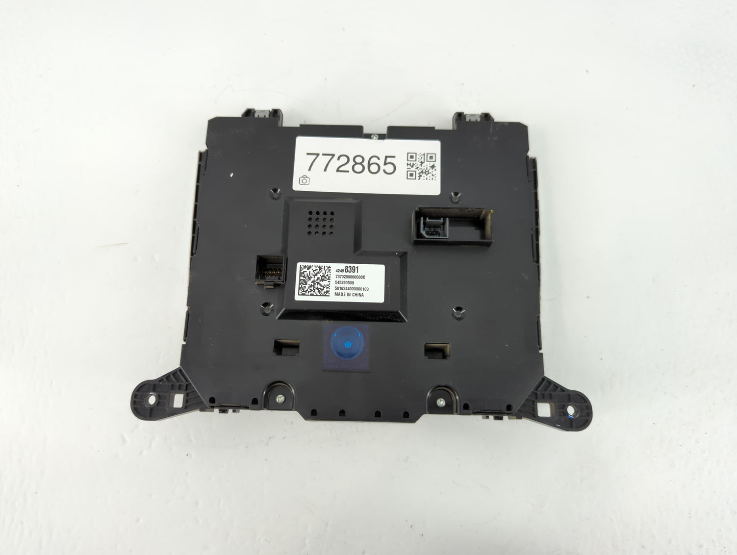 2017 Buick Encore Radio AM FM Cd Player Receiver Replacement P/N:42498391 Fits OEM Used Auto Parts - Oemusedautoparts1.com