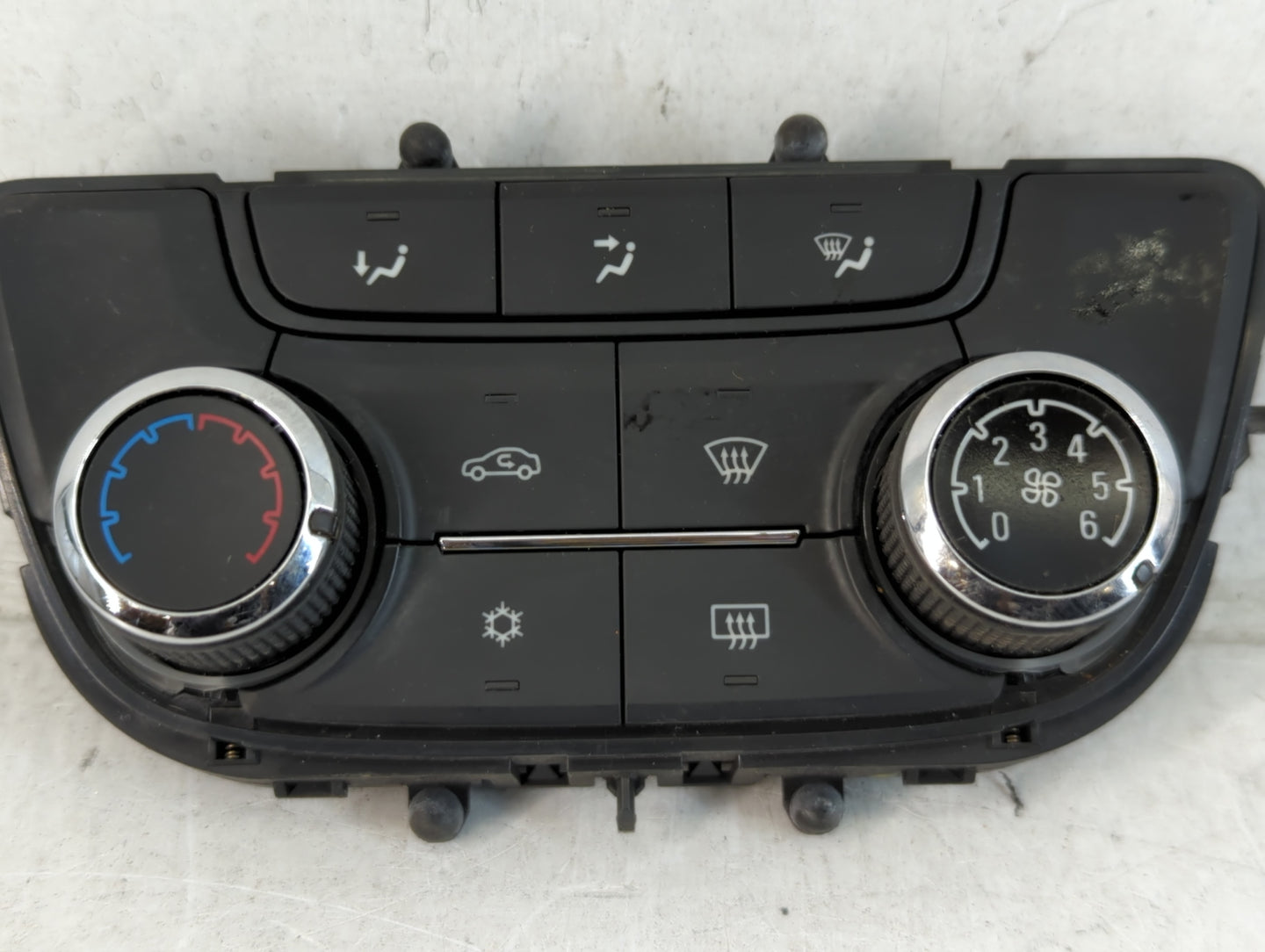 2017-2021 Buick Encore Climate Control Module Temperature AC/Heater Replacement P/N:1561 39081561 Fits OEM Used Auto Parts -