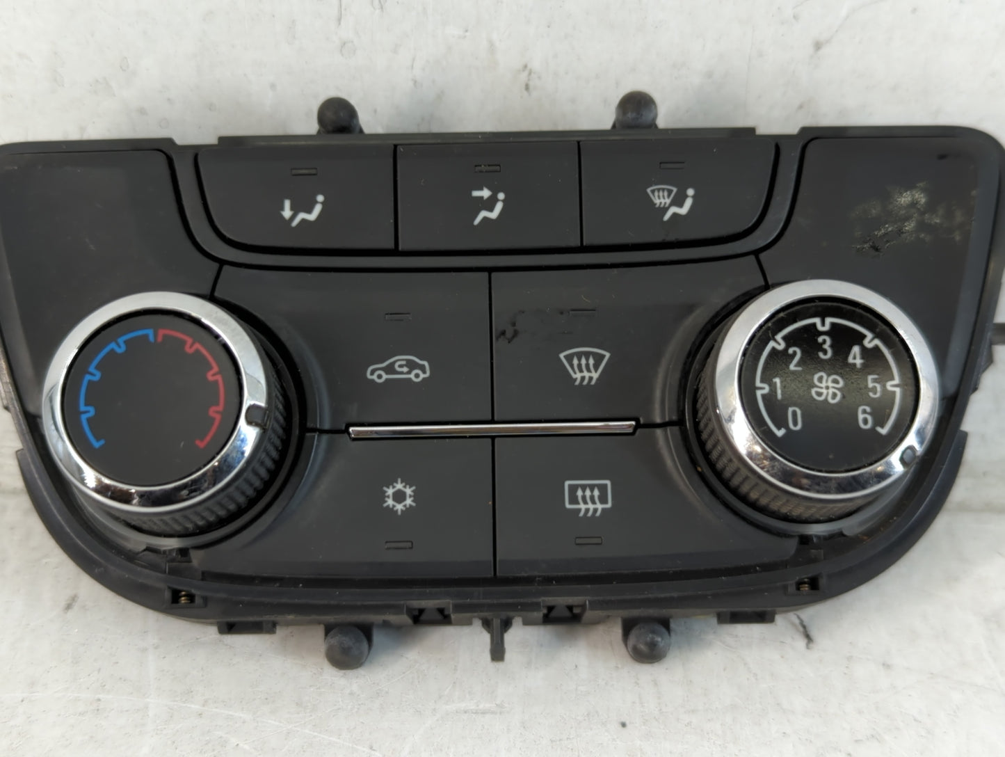 2017-2021 Buick Encore Climate Control Module Temperature AC/Heater Replacement P/N:1561 39081561 Fits OEM Used Auto Parts -