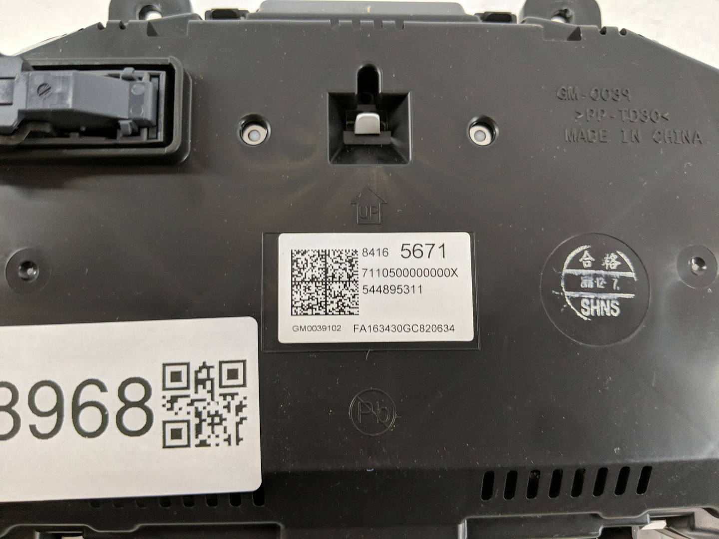 2017-2018 Buick Envision Instrument Cluster Speedometer Gauges P/N:84165671 Fits Fits 2017 2018 OEM Used Auto Parts - Oemuse