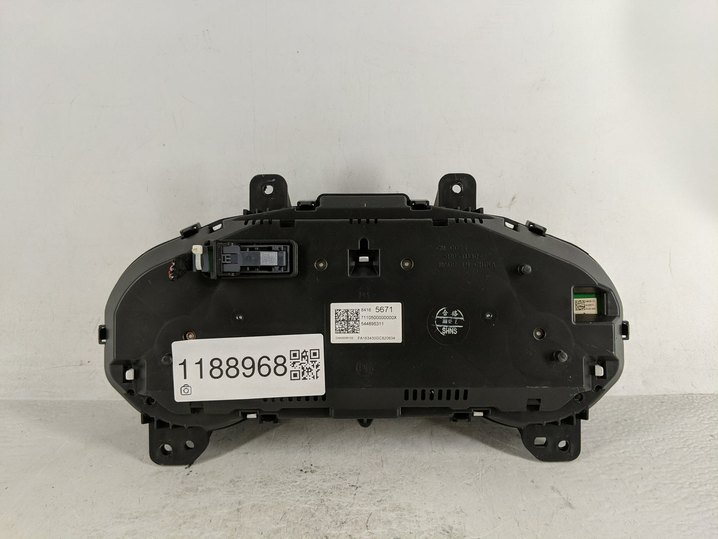 2017-2018 Buick Envision Instrument Cluster Speedometer Gauges P/N:84165671 Fits Fits 2017 2018 OEM Used Auto Parts - Oemuse