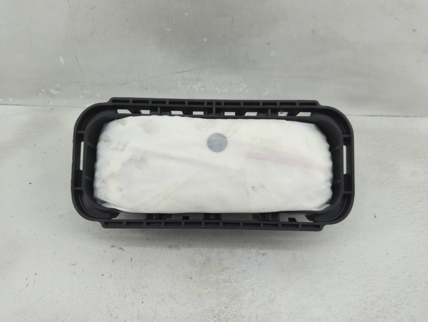 2016-2020 Buick Envision Air Bag Passenger Right Dashboard OEM P/N:84402106 Fits Fits 2016 2017 2018 2019 2020 OEM Used Auto