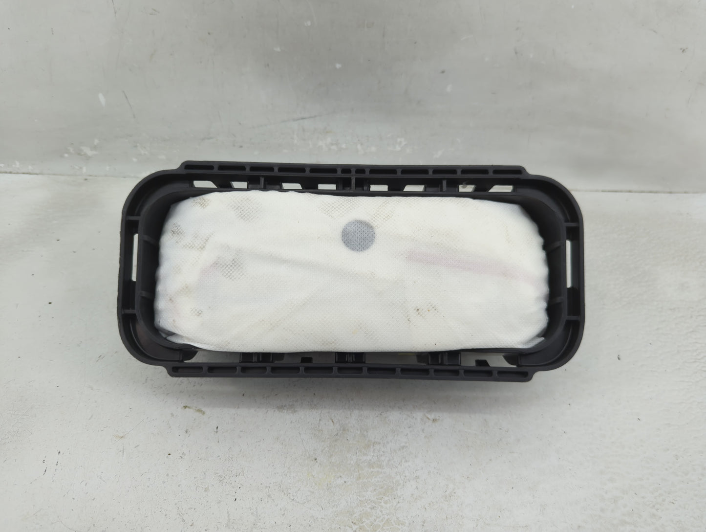 2016-2020 Buick Envision Air Bag Passenger Right Dashboard OEM P/N:84402106 Fits Fits 2016 2017 2018 2019 2020 OEM Used Auto