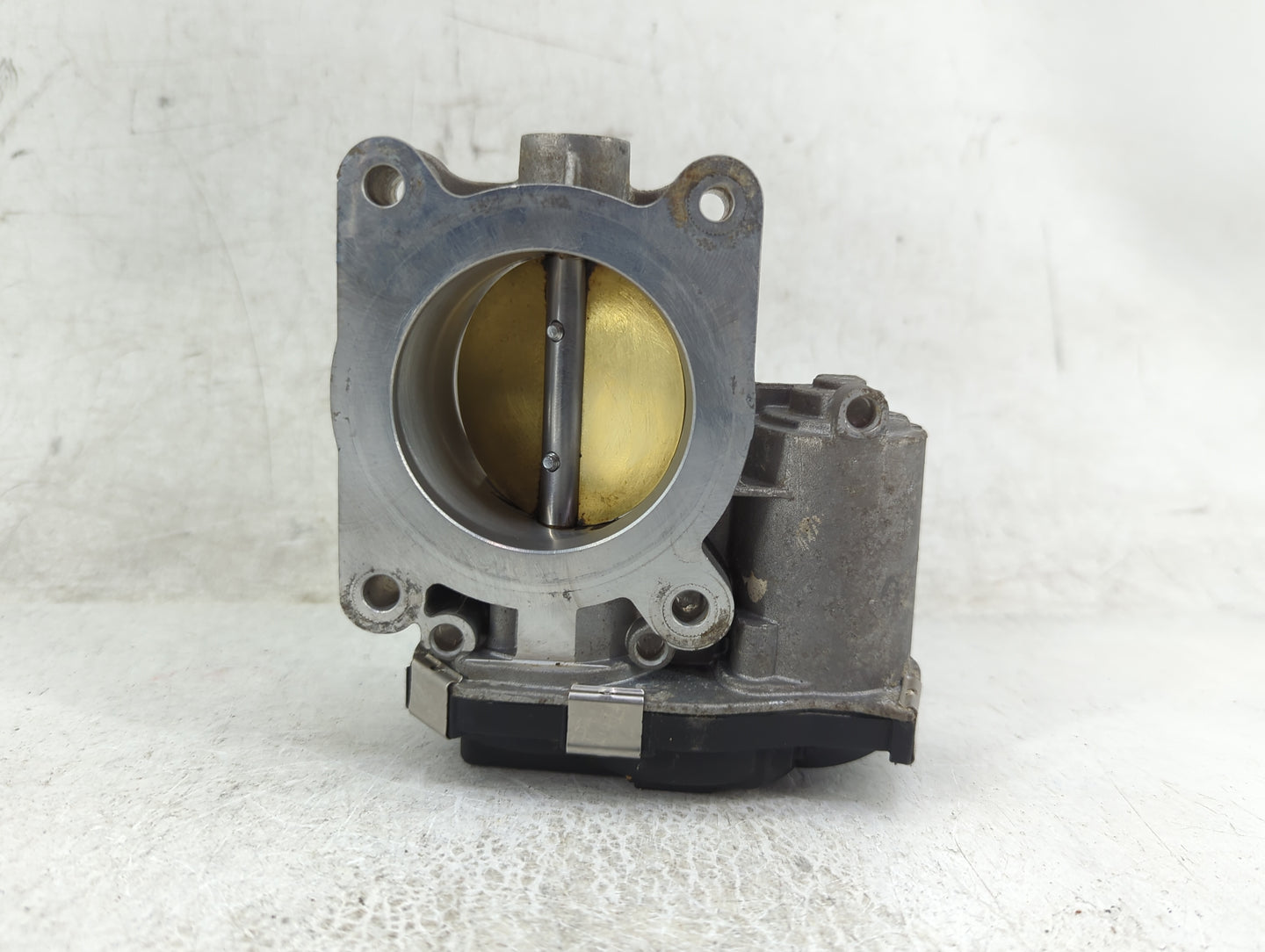 2016-2020 Buick Envision Throttle Body P/N:12670837AA Fits Fits 2013 2014 2015 2016 2017 2018 2019 2020 2021 OEM Used Auto P