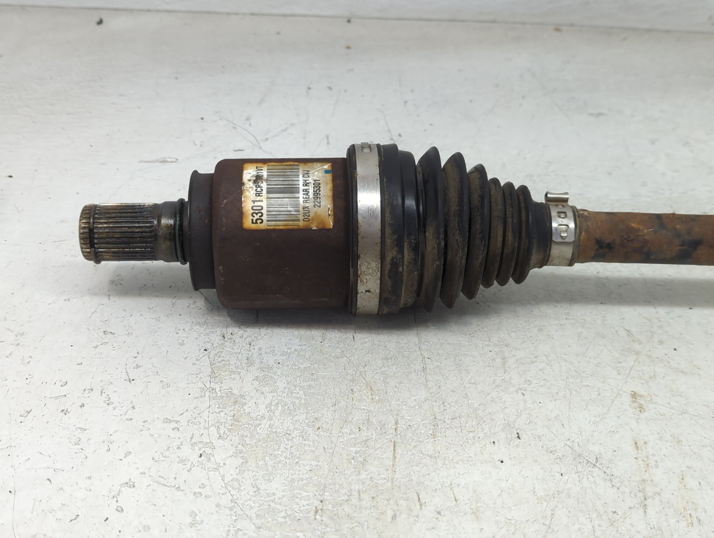 2017-2018 Buick Envision Axle Shaft Rear Passenger Cv C/v - Oemusedautoparts1.com