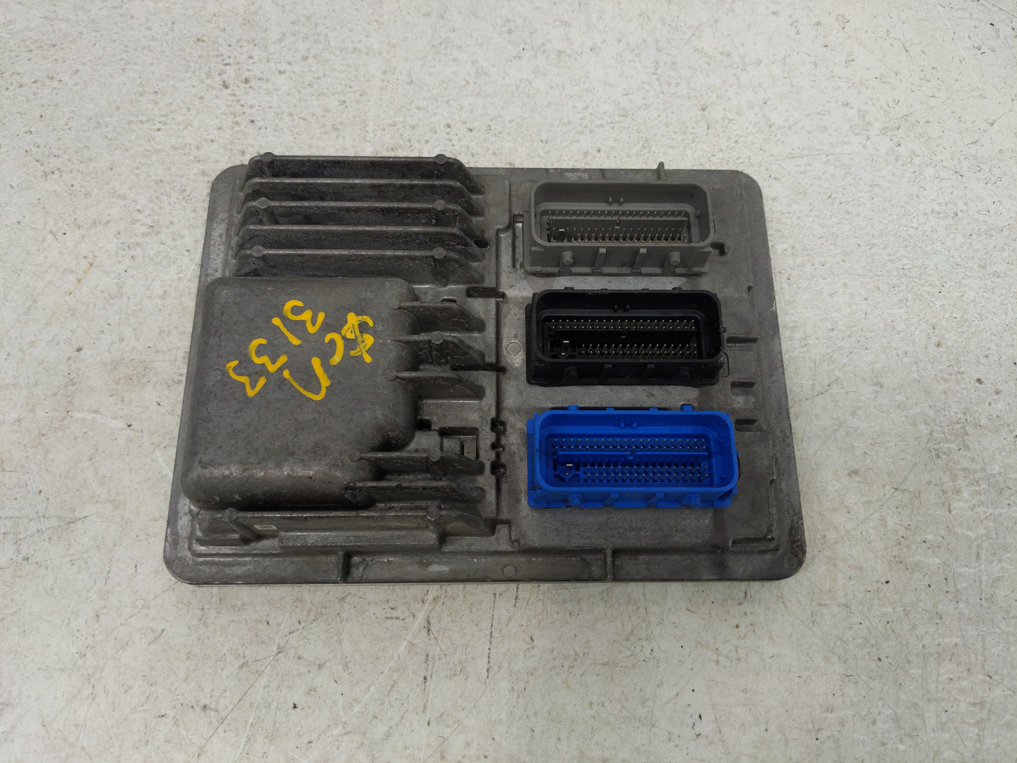 2017-2019 Buick Envision PCM Engine Control Computer ECU ECM PCU OEM P/N:544930977 12677677 Fits Fits 2017 2018 2019 2020 OE