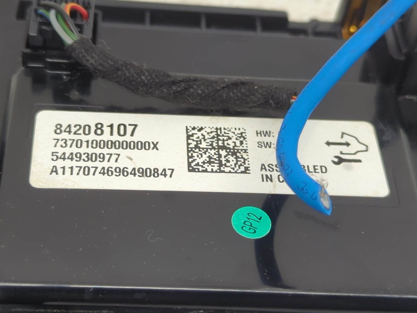2017-2019 Buick Envision Radio AM FM Cd Player Receiver Replacement P/N:84208107 7370100000000X Fits Fits 2017 2018 2019 202