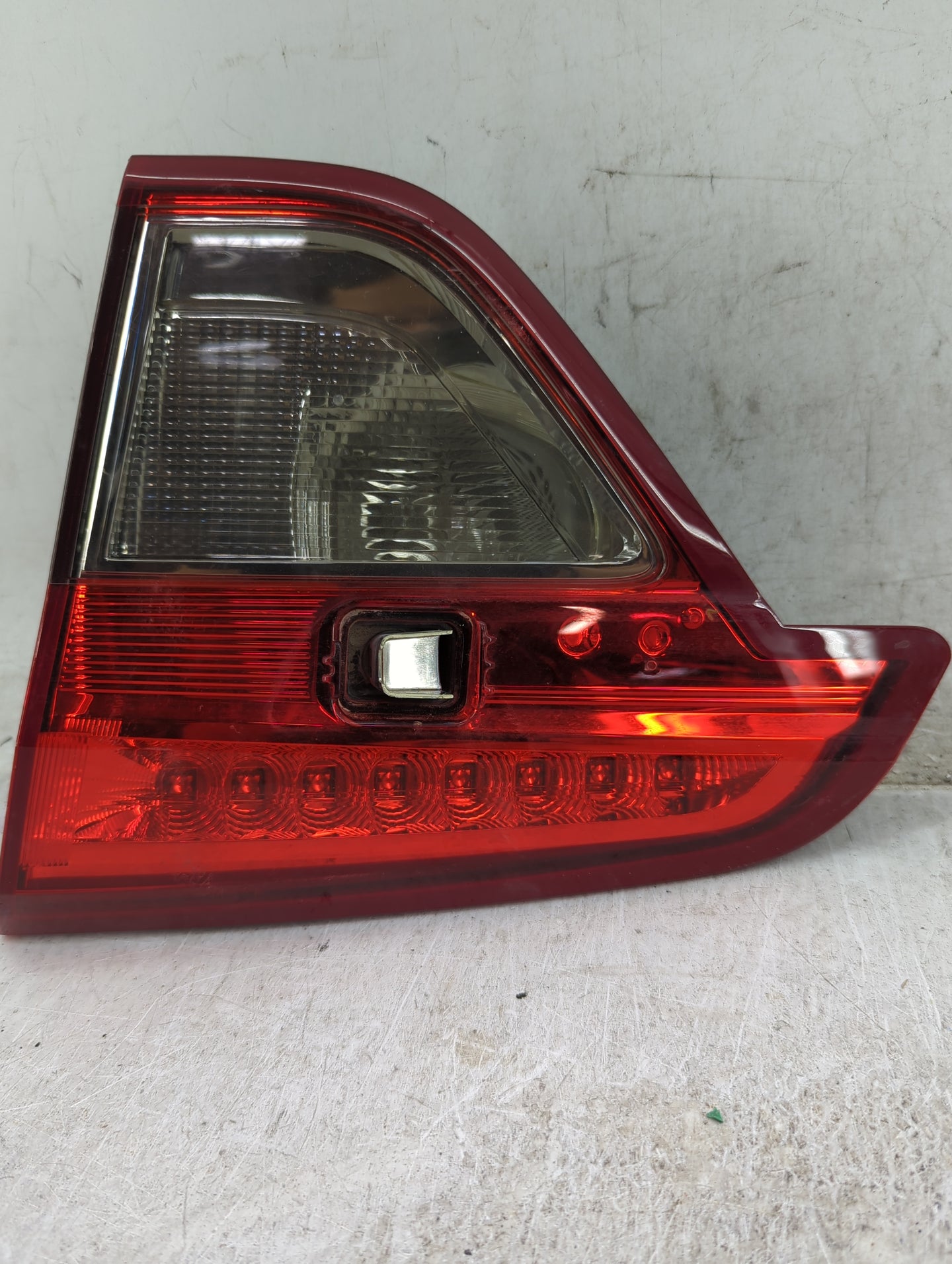 2016-2018 Buick Envision Tail Light Assembly Passenger Right OEM Fits Fits 2016 2017 2018 OEM Used Auto Parts - Oemusedautop