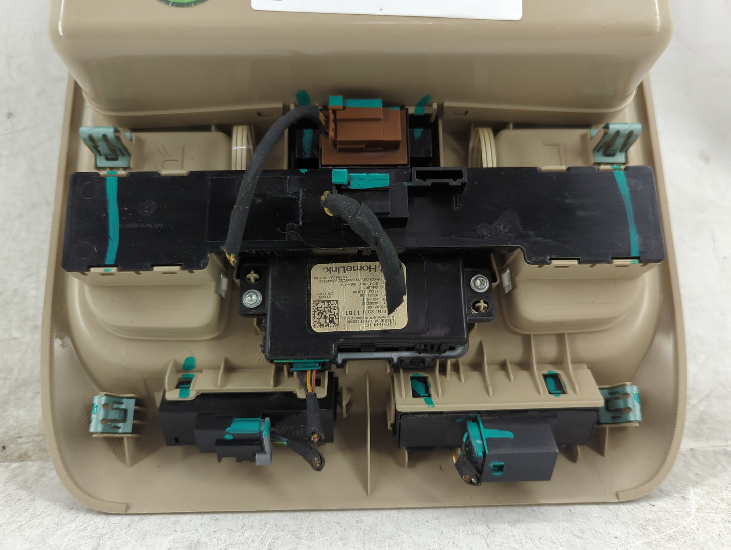 2017 Buick Envision Overhead Roof Console - Oemusedautoparts1.com