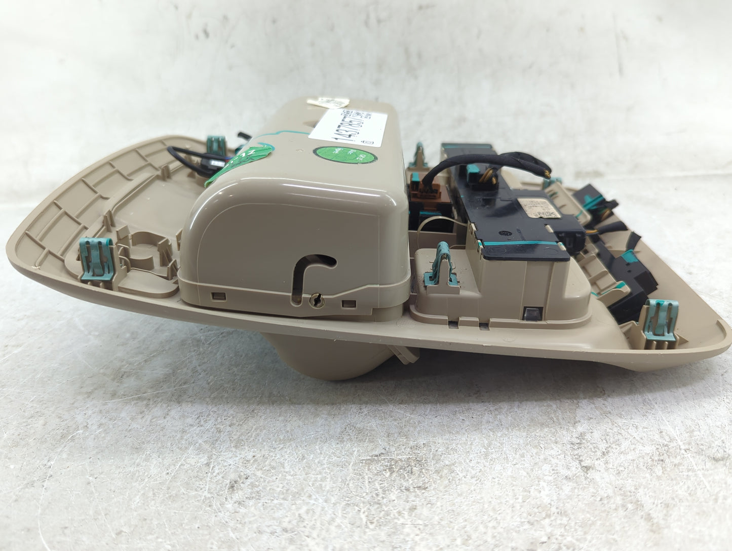 2017 Buick Envision Overhead Roof Console - Oemusedautoparts1.com