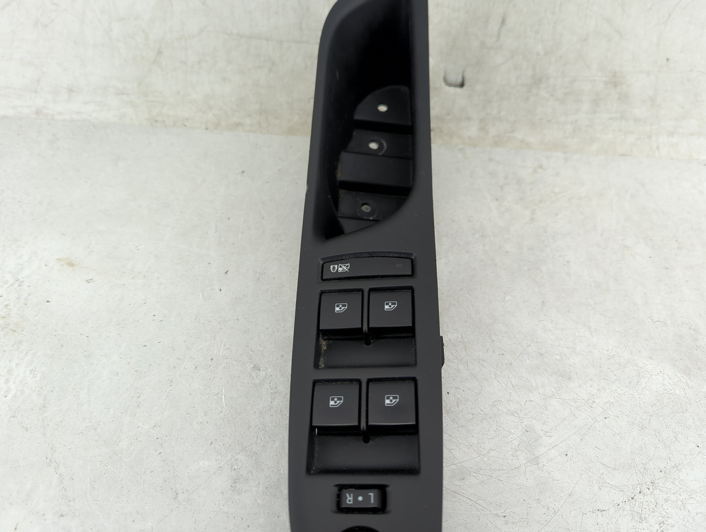 2016-2020 Buick Envision Master Power Window Switch Replacement Driver Side Left P/N:1424923 1431858 Fits OEM Used Auto Part