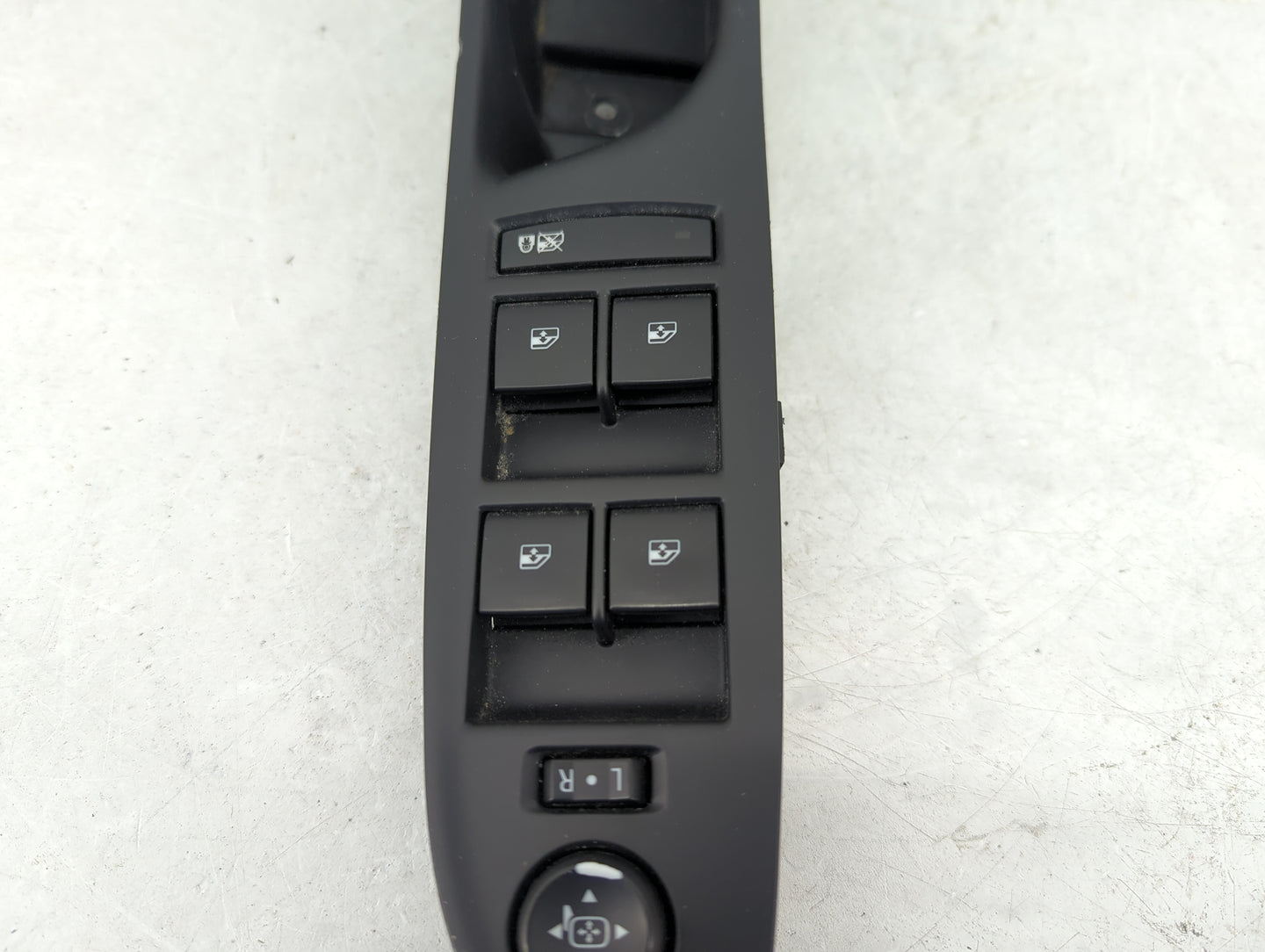 2016-2020 Buick Envision Master Power Window Switch Replacement Driver Side Left P/N:1424923 1431858 Fits OEM Used Auto Part