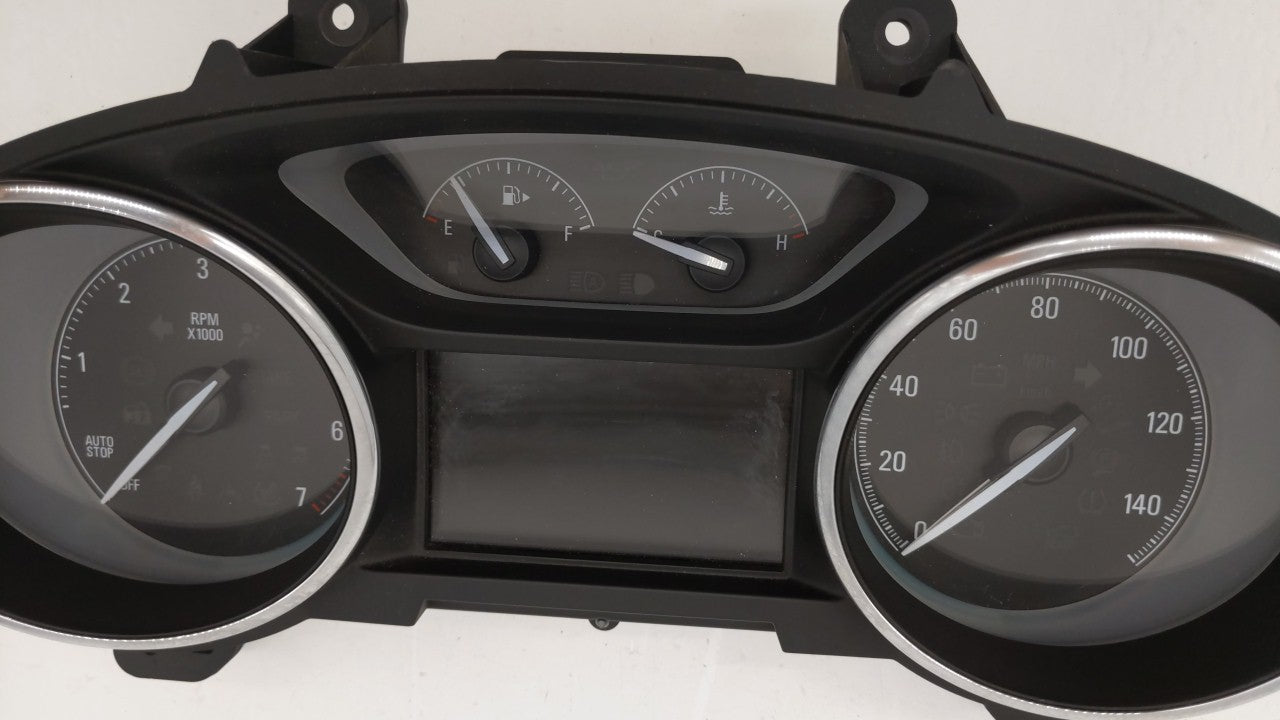 2017-2018 Buick Envision Instrument Cluster Speedometer Gauges P/N:84245968 Fits Fits 2017 2018 OEM Used Auto Parts - Oemuse