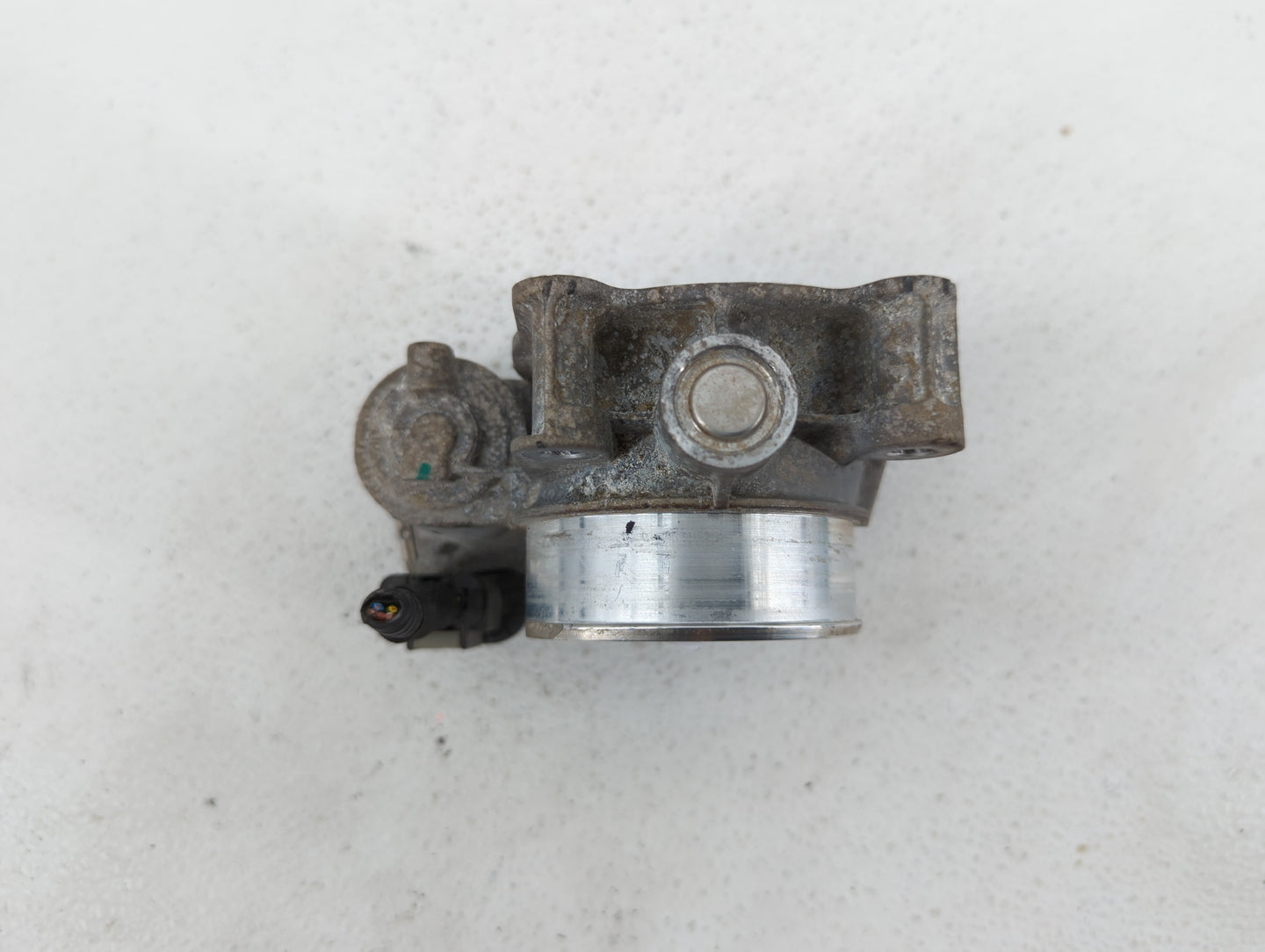 2017-2018 Buick Envision Throttle Body P/N:12627217DA 12669073DA Fits Fits 2013 2014 2015 2017 2018 OEM Used Auto Parts - Oe