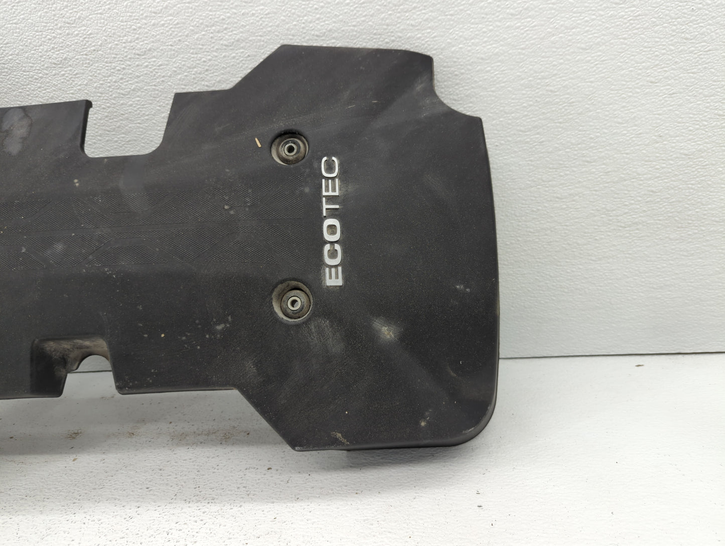 2017 Buick Envision Engine Cover - Oemusedautoparts1.com